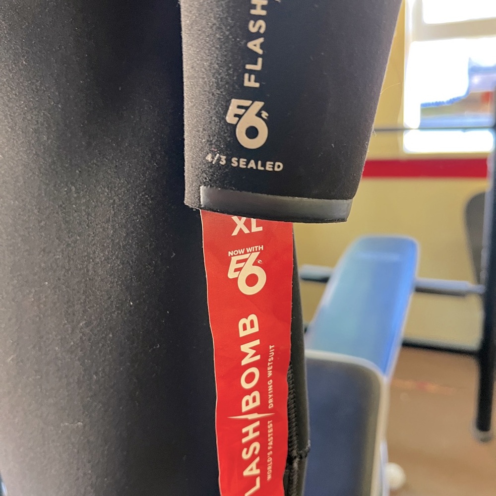 Rip curl flashbomb E6 zip free 4/3 wetsuit mens XL Brand New ripcurl